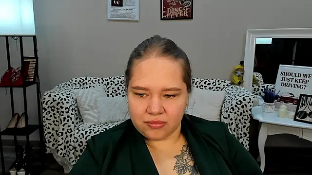 DianaKristol online show from May 16, 5:23 pm