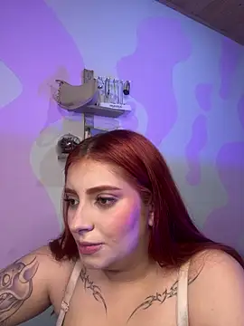 Emma Q1 online show from June 1, 7:37 pm