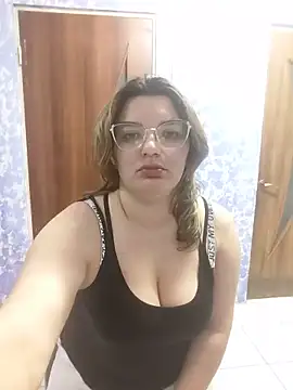 Snapshot of Nika6524 chatting on May 16, 8:07 pm Nika6524 online show from May 16, 8:07 pm