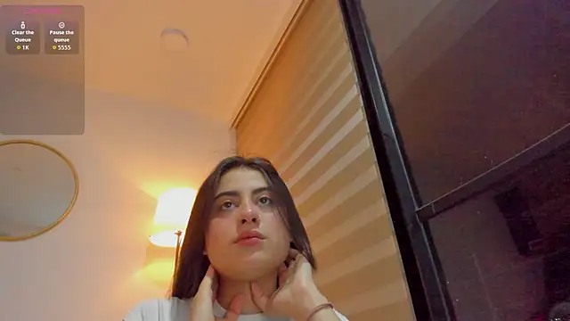 Snapshot of imsofia_dy chatting on July 3, 12:39 am imsofia dy online show from July 3, 12:39 am