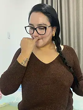 Snapshot of rousee69_ chatting on June 25, 7:13 am rousee69 online show from June 25, 7:13 am