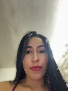 Snapshot of areviklusine1 chatting on July 16, 11:16 am areviklusine1 online show from July 16, 11:16 am