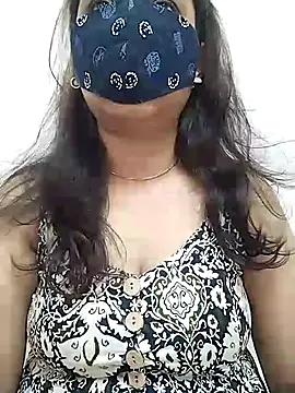 hot kiran2000 online show from May 14, 10:11 am