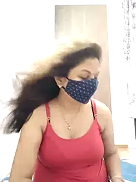 hot kiran2000 online show from June 21, 1:03 pm