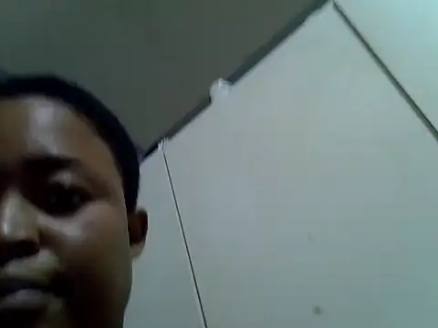 Snapshot of Queenleahx chatting on May 14, 8:21 am Queenleahx online show from May 14, 8:21 am