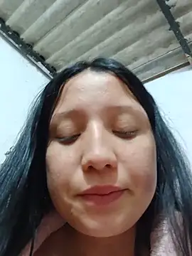 mileidy0106 online show from July 5, 1:45 am