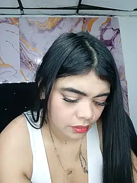 luxuryluna online show from June 10, 12:44 am