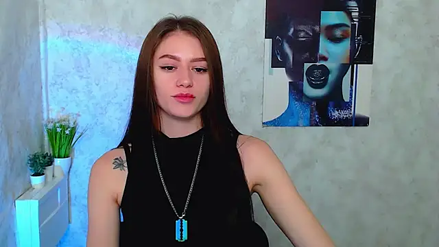 Snapshot of AprillXoxo chatting on June 6, 8:35 pm AprillXoxo online show from June 6, 8:35 pm