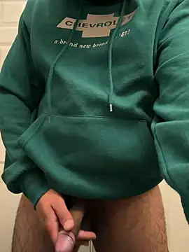 browncock4u2 online show from May 22, 7:04 am