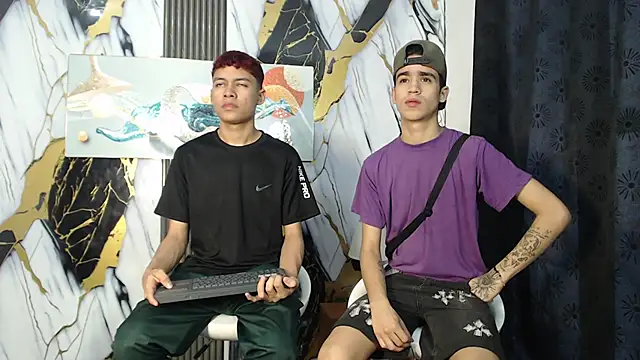 KING LOVERS1 online show from June 18, 1:26 pm