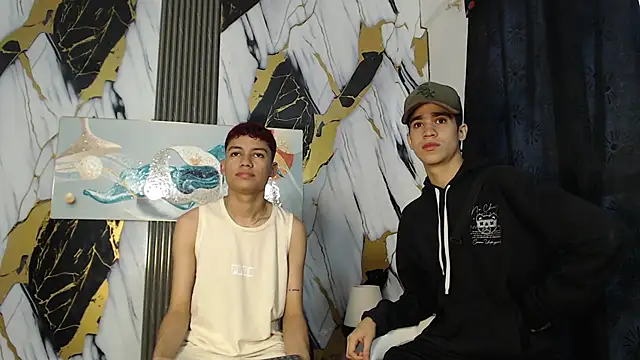 KING LOVERS1 online show from June 19, 1:59 pm