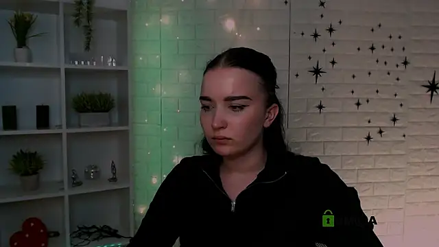 Snapshot of jennakissu chatting on May 29, 8:18 pm jennakissu online show from May 29, 8:18 pm