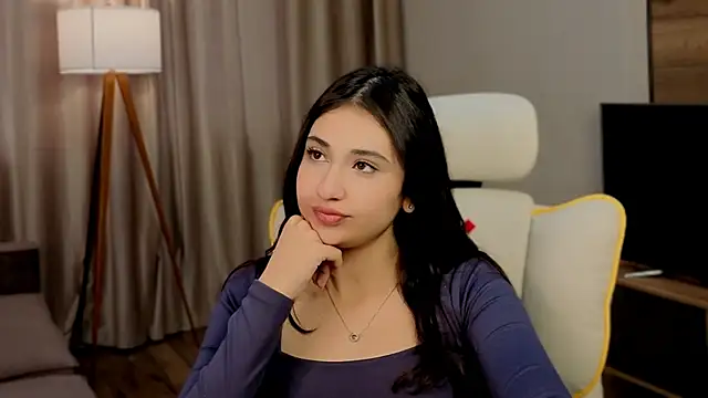honeylanaa online show from May 29, 5:05 am