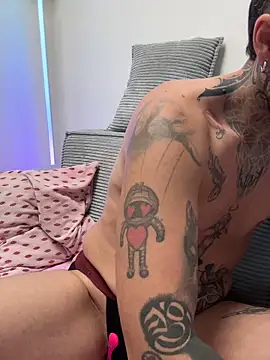 Kamil Pain online show from June 19, 8:40 am