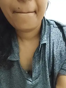 Snapshot of Radhika_rekha_kannada chatting on May 21, 1:12 am Radhika rekha kannada online show from May 21, 1:12 am