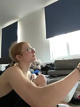 Snapshot of LauraundSteve_ chatting on July 8, 5:06 pm LauraundSteve online show from July 8, 5:06 pm