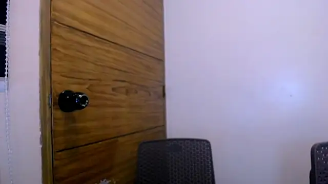 Snapshot of bigcock_francine chatting on June 15, 2:58 am bigcock francine online show from June 15, 2:58 am