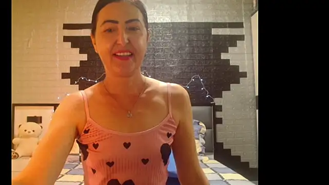 Snapshot of Ada_Vera chatting on May 19, 2:01 pm Ada Vera online show from May 19, 2:01 pm