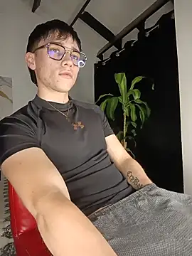 Salvatore angelo online show from May 16, 3:47 am
