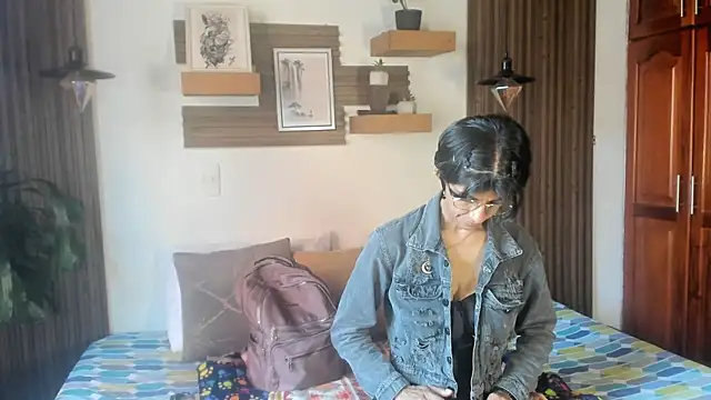 Evaa campbell online show from May 30, 1:08 pm