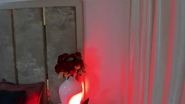 MaiaLopez online show from June 25, 8:02 pm