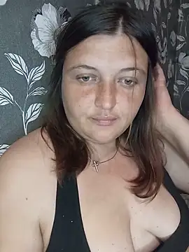 Angelina9612 online show from May 15, 11:45 pm