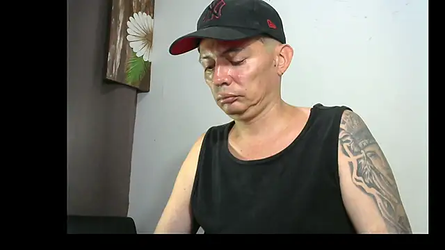 kimblaze122 online show from May 29, 7:39 am
