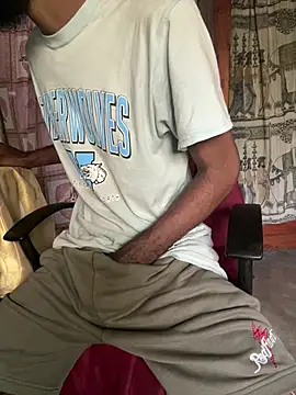 Snapshot of Inuchethi chatting on January 15, 11:21 am Inuchethi online show from January 15, 11:21 am