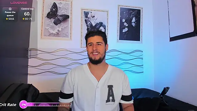 Ryan evannss  online show from June 15, 11:23 am