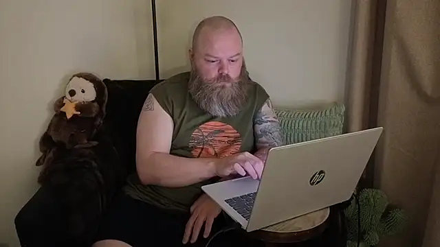 TeddyBearBrian online show from May 16, 3:03 am