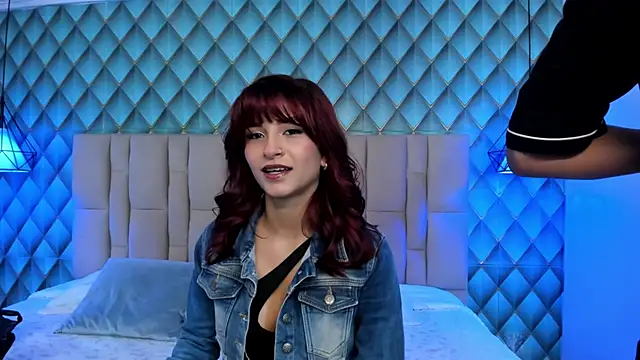 Sofia-Ethan online show from July 1, 6:07 pm