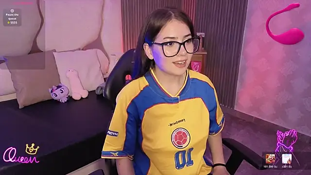 andrea tay1 online show from June 23, 7:12 pm