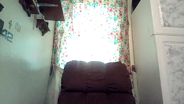 JoeFavorite69 online show from June 1, 1:46 pm