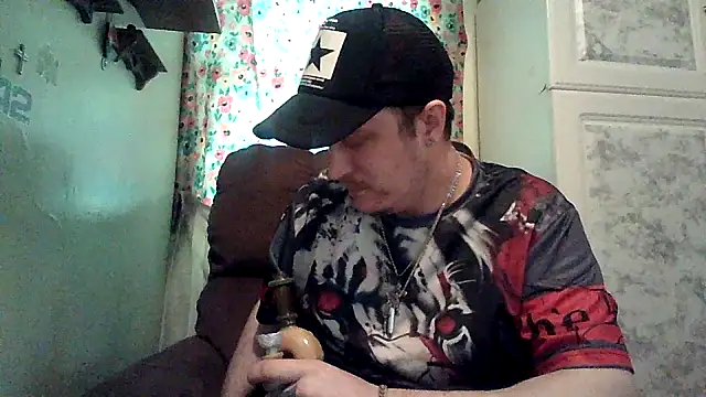 JoeFavorite69 online show from June 7, 10:13 pm