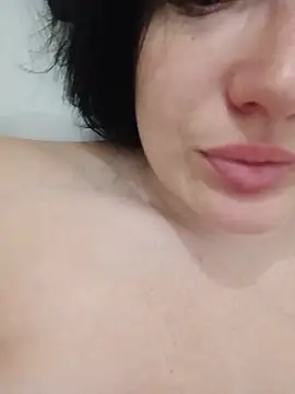 Snapshot of SeductiveSirenX chatting on May 30, 7:16 am SeductiveSirenX online show from May 30, 7:16 am