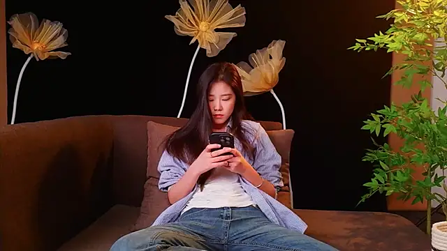 yu598188 online show from May 31, 2:09 am