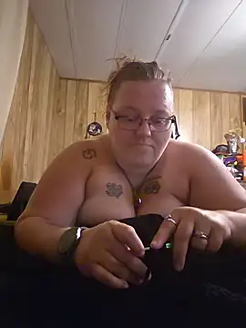 Snapshot of subbybabygirl696985 chatting on June 8, 8:42 pm subbybabygirl696985 online show from June 8, 8:42 pm