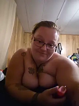 Snapshot of subbybabygirl696985 chatting on June 11, 9:35 pm subbybabygirl696985 online show from June 11, 9:35 pm