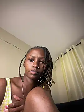 wetfreakyM online show from May 15, 2:35 pm