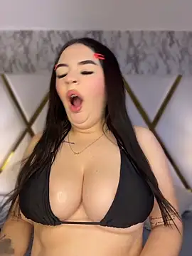 ValeriaCarter online show from June 18, 12:53 pm
