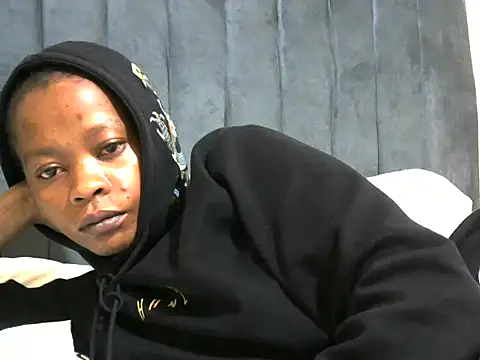 Snapshot of Peggycarter02 chatting on June 16, 3:53 am Peggycarter02 online show from June 16, 3:53 am
