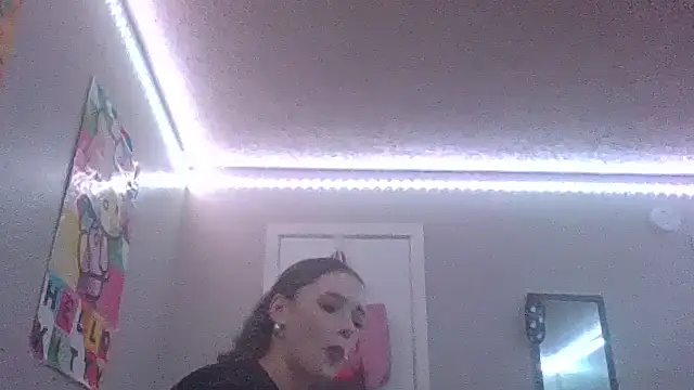PinkVanilla online show from May 17, 1:14 am