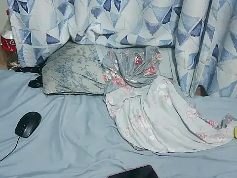 Snapshot of angelgodess chatting on June 27, 6:40 am angelgodess online show from June 27, 6:40 am