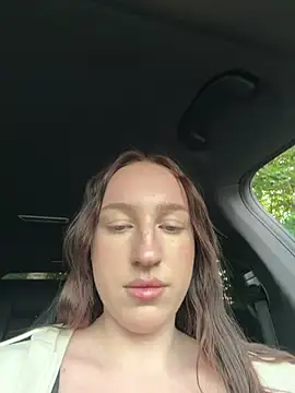 DoloresXO online show from June 30, 3:24 pm