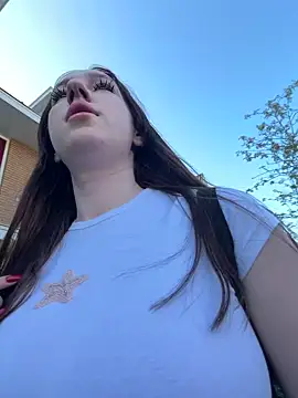 DoloresXO online show from July 10, 4:53 pm