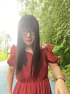 Snapshot of yan63737 chatting on May 30, 6:32 am yan63737 online show from May 30, 6:32 am
