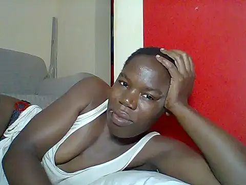 Snapshot of Blacksexyqueen24 chatting on June 25, 7:40 pm Blacksexyqueen24 online show from June 25, 7:40 pm