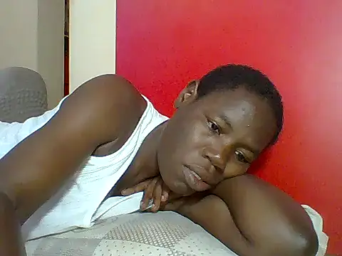 Snapshot of Blacksexyqueen24 chatting on June 29, 10:15 am Blacksexyqueen24 online show from June 29, 10:15 am