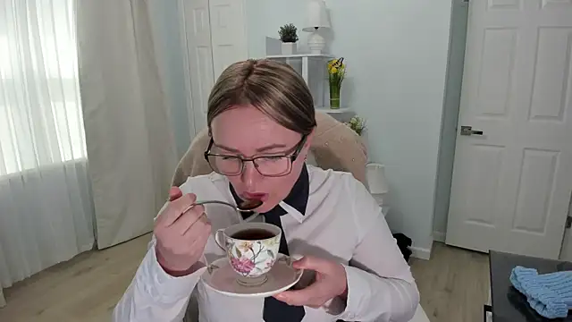 Vika73 online show from March 13, 4:23 pm