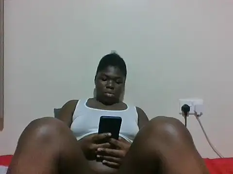 Snapshot of evethegurl chatting on June 21, 9:39 pm evethegurl online show from June 21, 9:39 pm